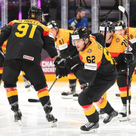 Znane so ekipe, ki bodo igrale v polfinalu svetovnega prvenstva v hokeju na ledu leta 2023.